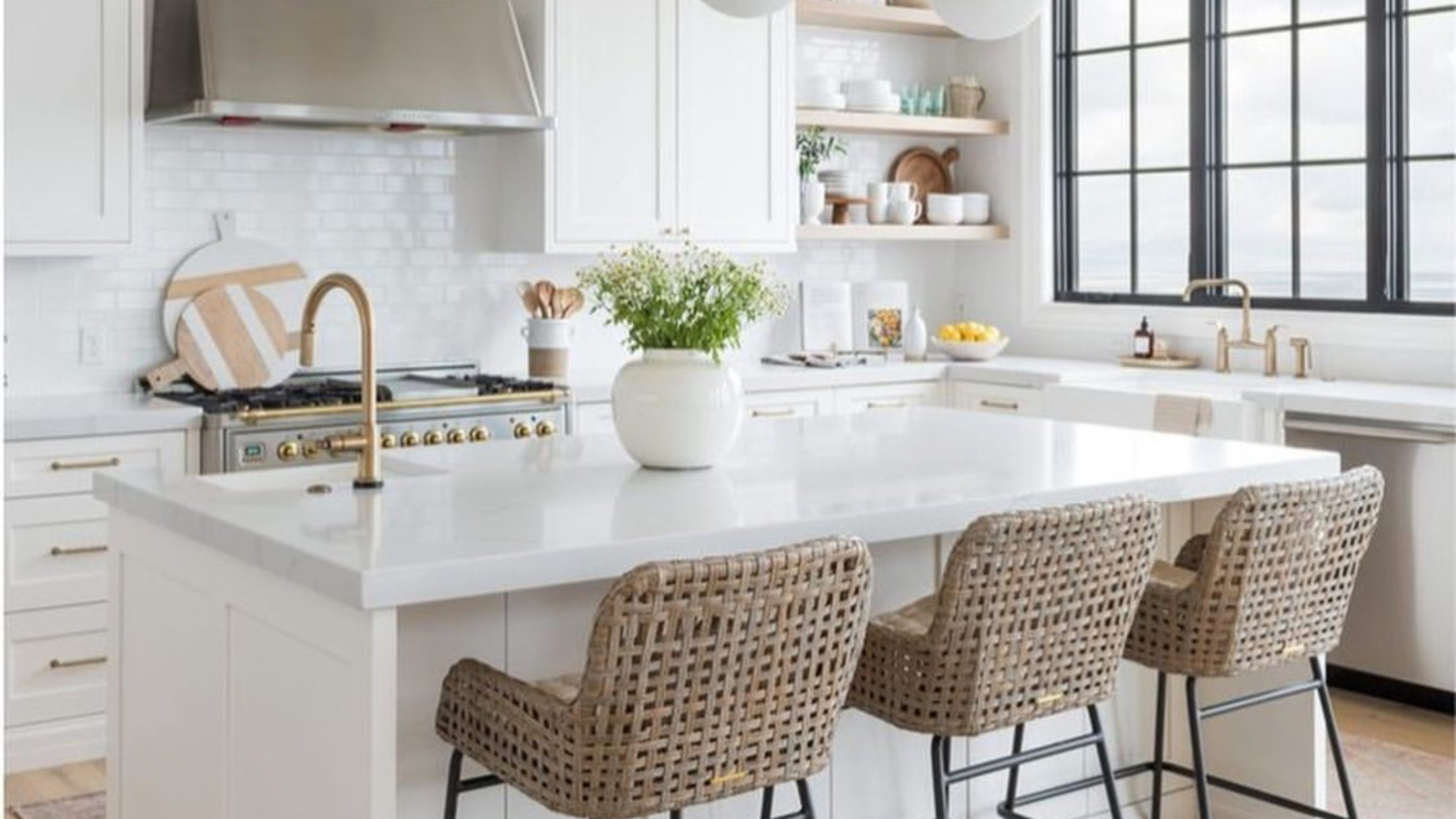 Summer-Ready: Last-Minute Touches to Help Your Home Sell Fast